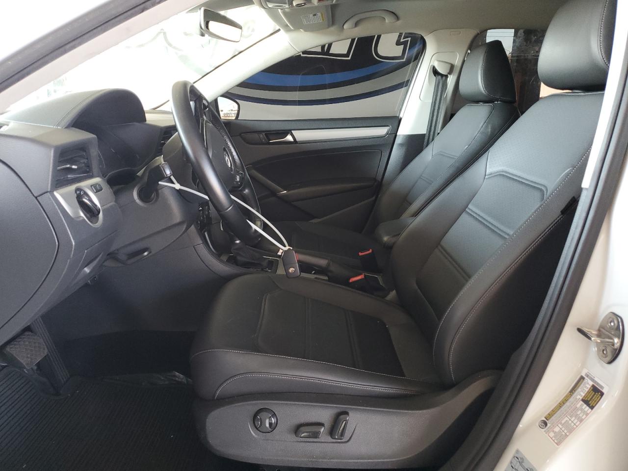 2020 Volkswagen Passat Se VIN: 1VWWA7A34LC003864 Lot: 81094185