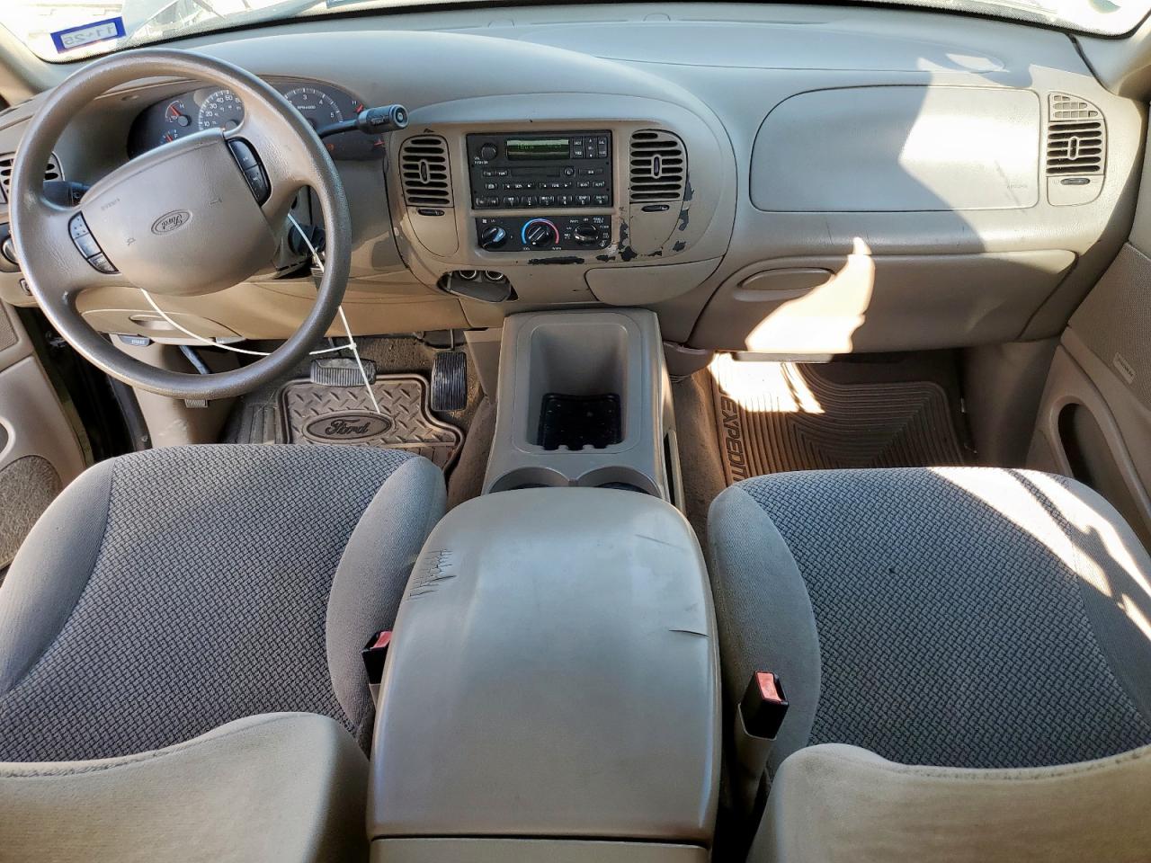 2001 Ford Expedition Xlt VIN: 1FMRU15W51LB63088 Lot: 84881255