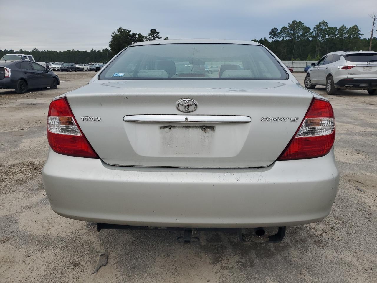 2004 Toyota Camry Le VIN: 4T1BE32K24U816888 Lot: 70691535