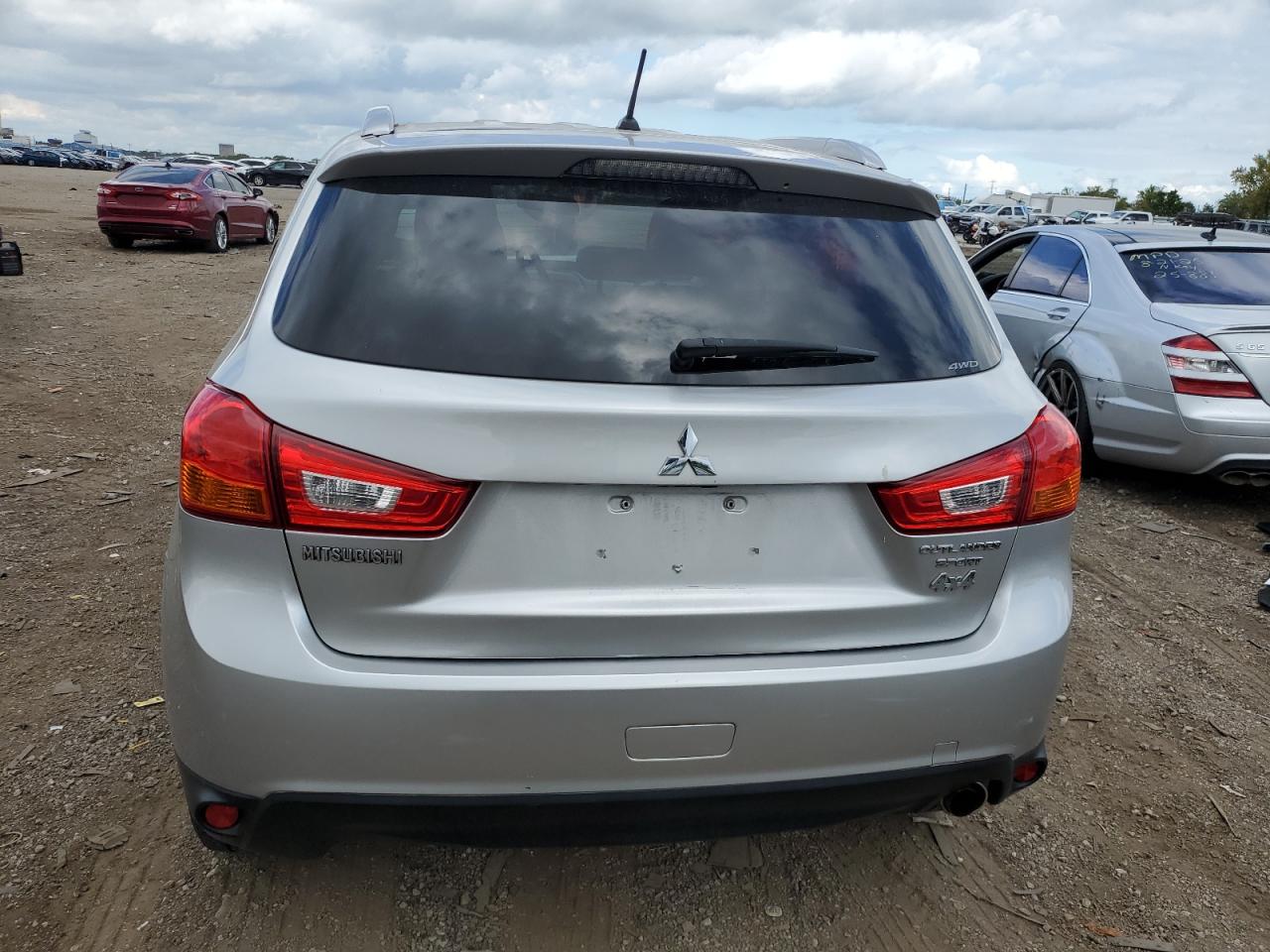 2014 Mitsubishi Outlander Sport Es VIN: 4A4AR3AU2EE018225 Lot: 81813845
