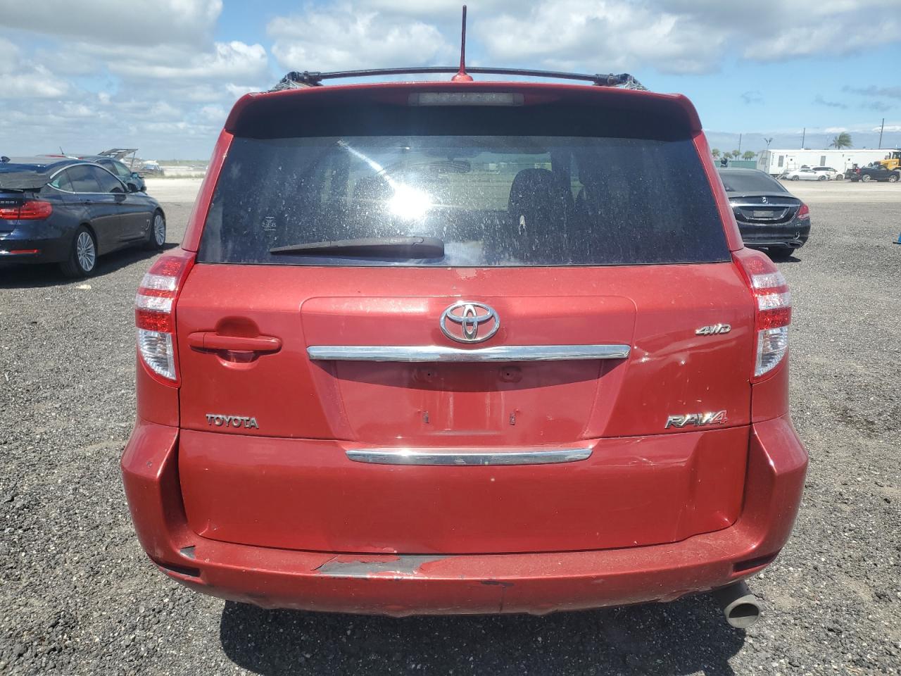 2009 Toyota Rav4 Sport VIN: JTMBK32VX95073325 Lot: 81822175