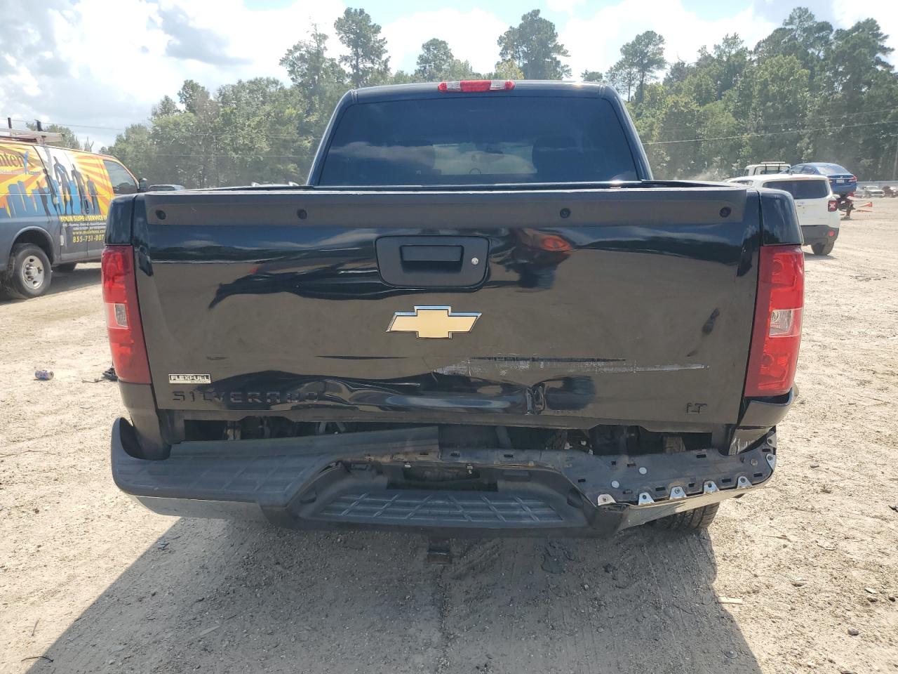 2011 Chevrolet Silverado C1500 Lt VIN: 3GCPCSE09BG104124 Lot: 71415075