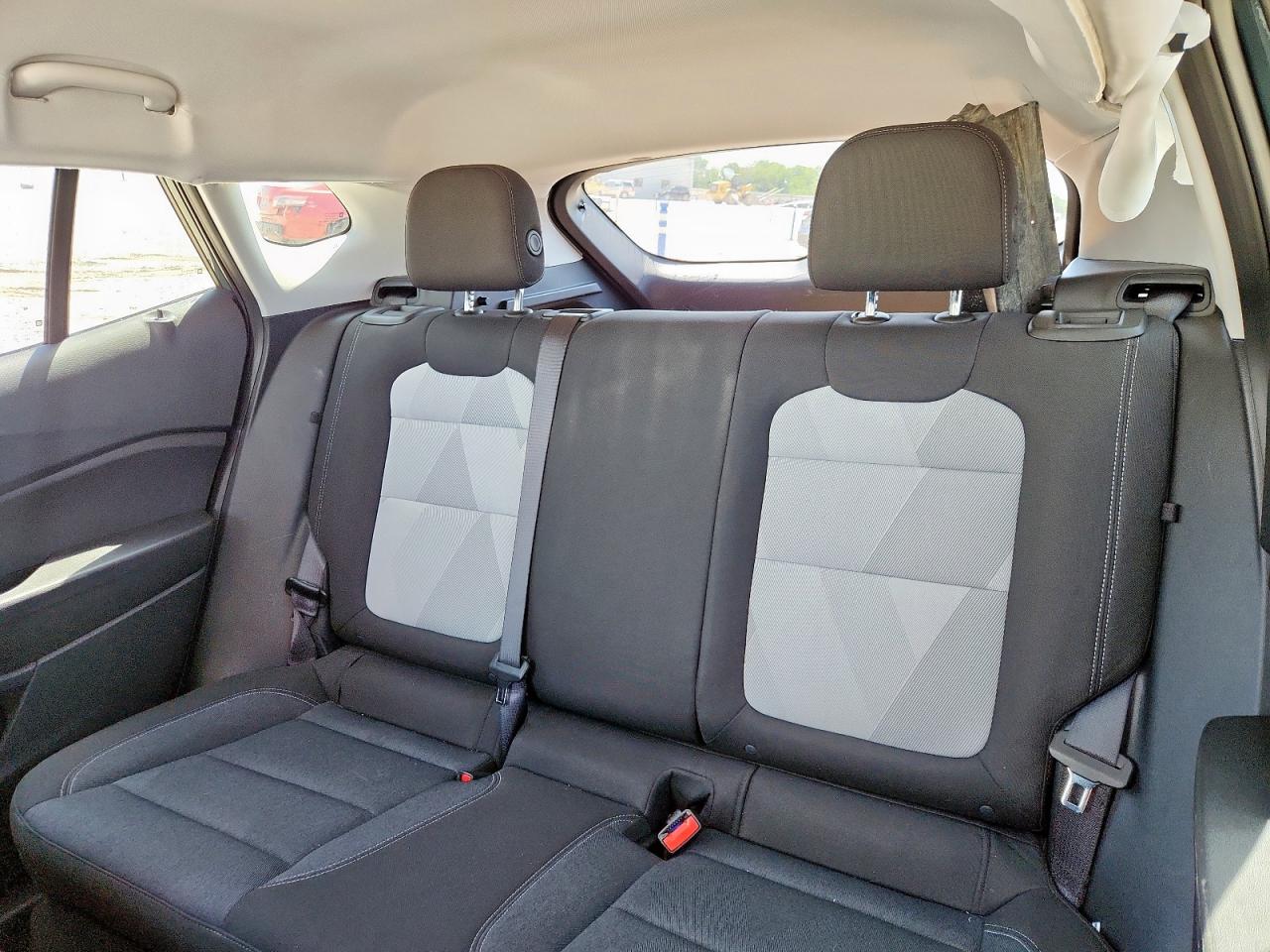 2025 Chevrolet Trax Ls VIN: KL77LFEPXSC131580 Lot: 72076085