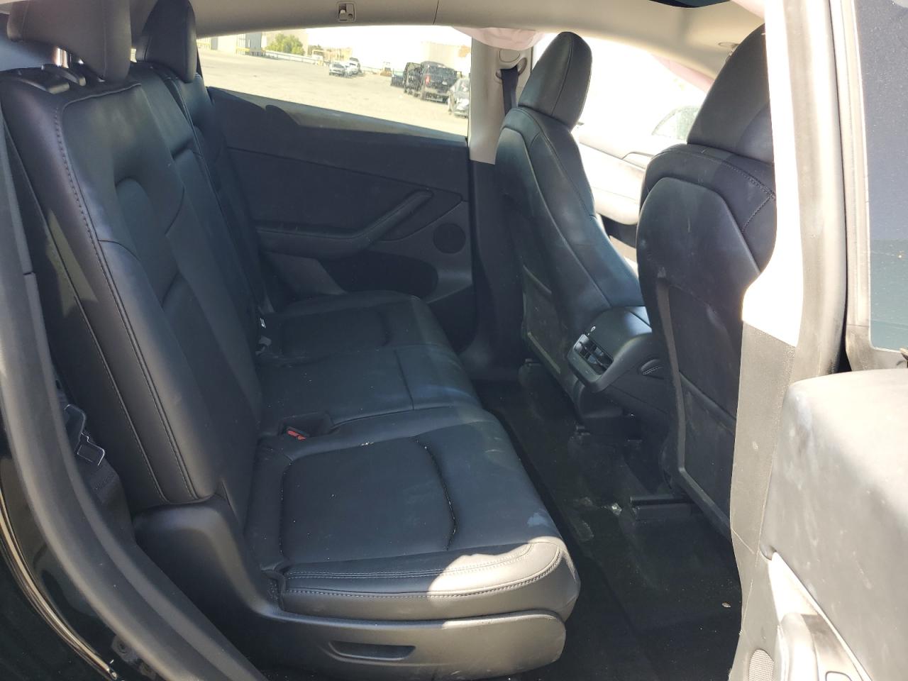 2024 Tesla Model Y VIN: 7SAYGAEE8RF005263 Lot: 81640445