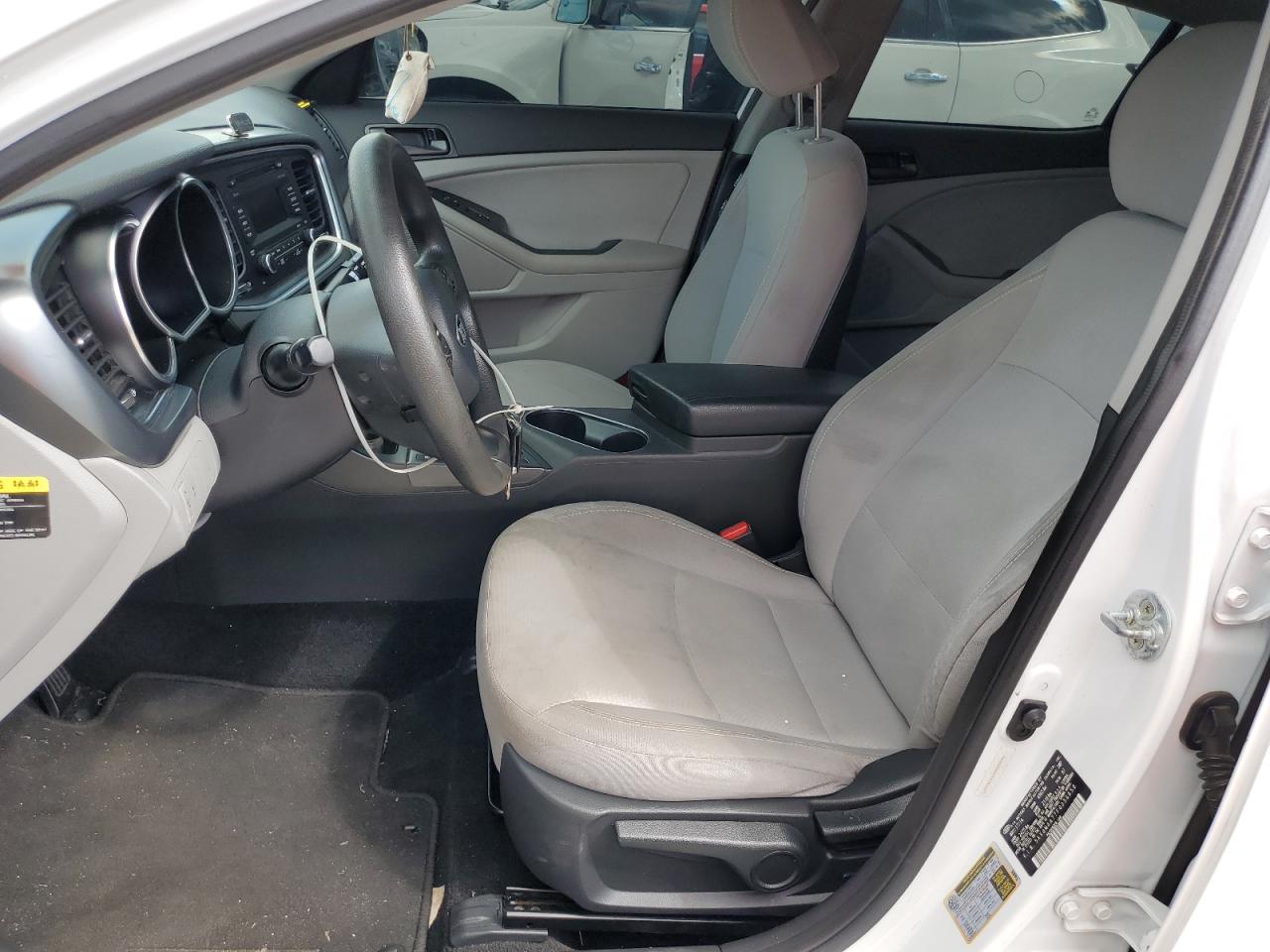 2015 Kia Optima Lx VIN: 5XXGM4A77FG356653 Lot: 81728255