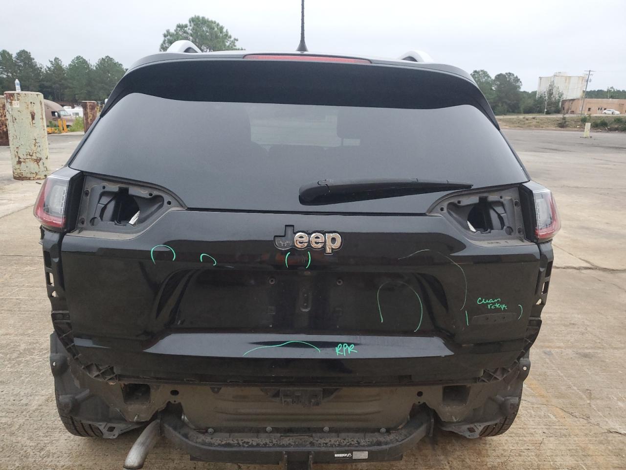 2019 Jeep Cherokee Latitude VIN: 1C4PJLCB9KD223384 Lot: 81853575