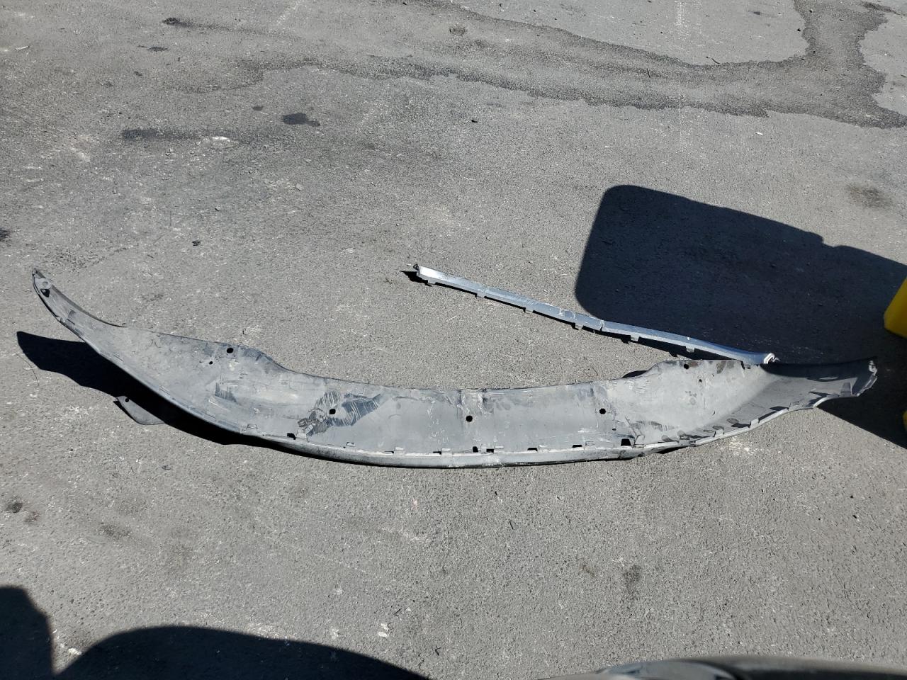 2008 Mini Cooper S VIN: WMWMF735X8TV36008 Lot: 81257325