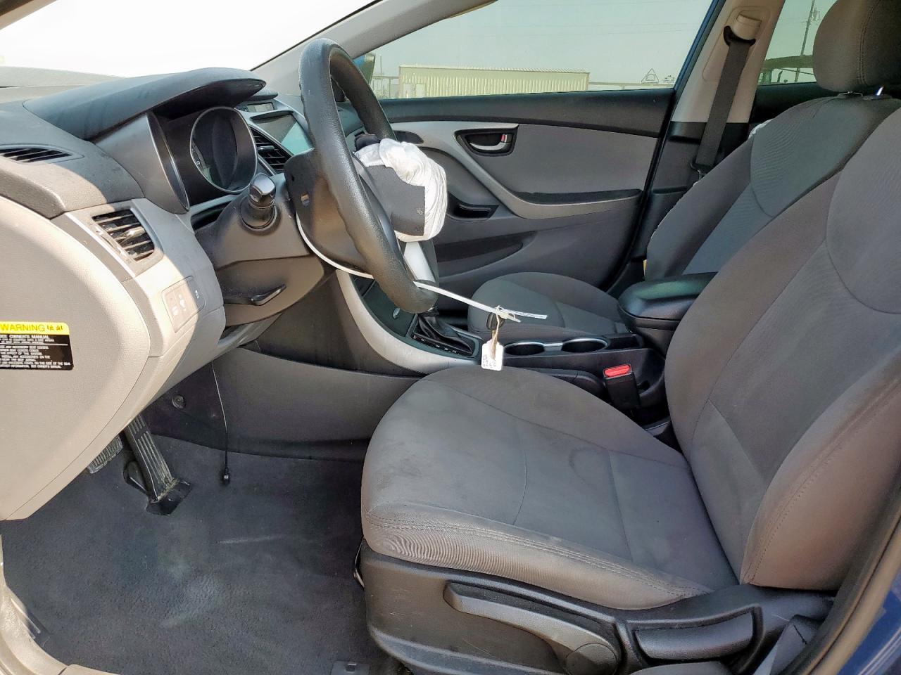 2016 Hyundai Elantra Se VIN: 5NPDH4AE1GH718648 Lot: 81566945