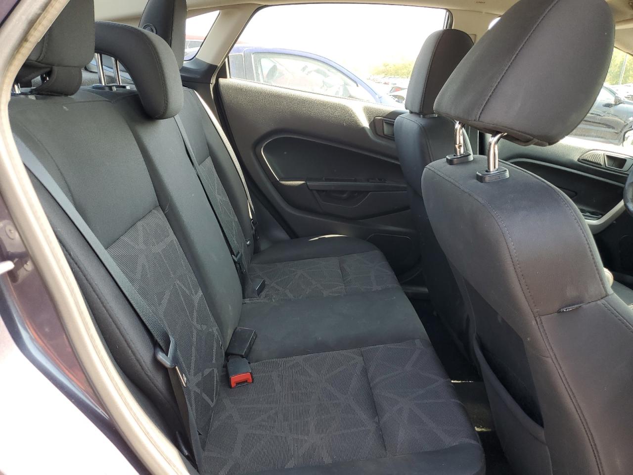 2013 Ford Fiesta Se VIN: 3FADP4BJ8DM184705 Lot: 81127365
