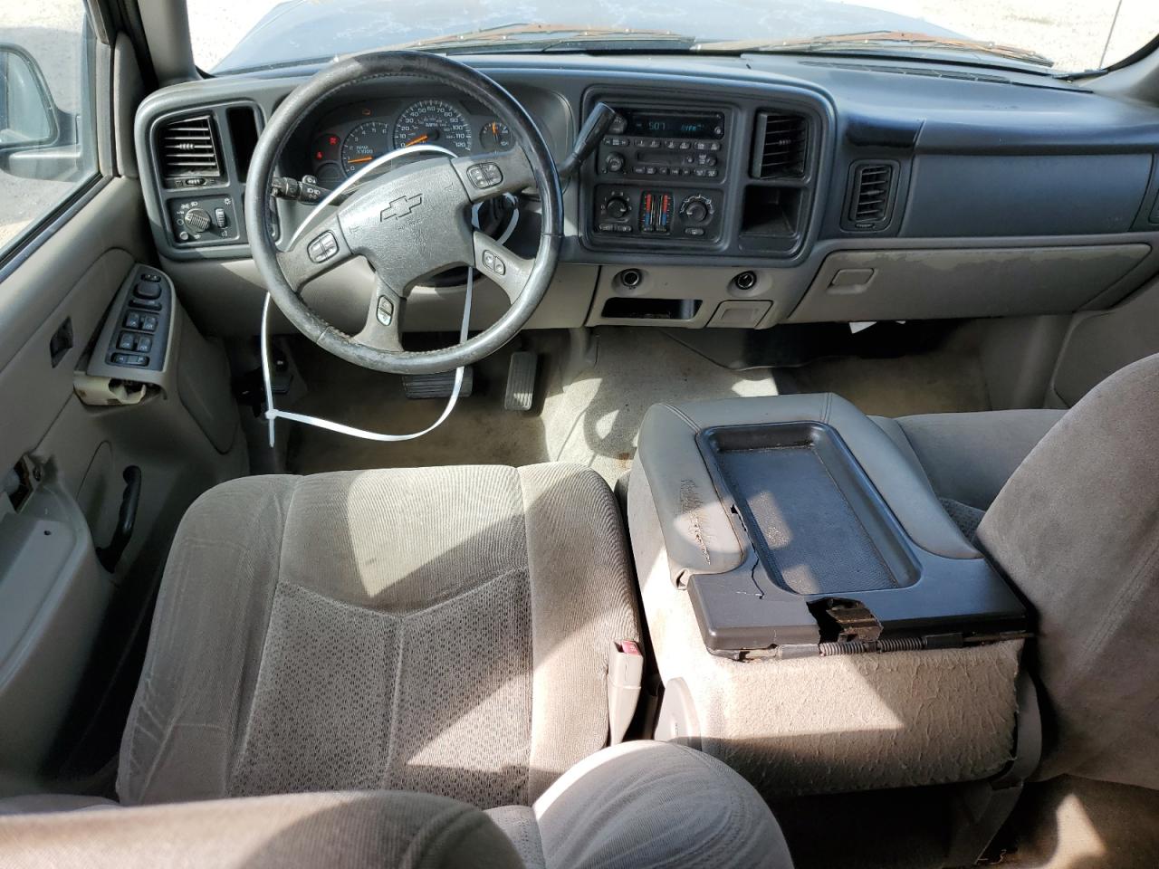 2005 Chevrolet Suburban C1500 VIN: 3GNEC16Z25G116755 Lot: 80145125