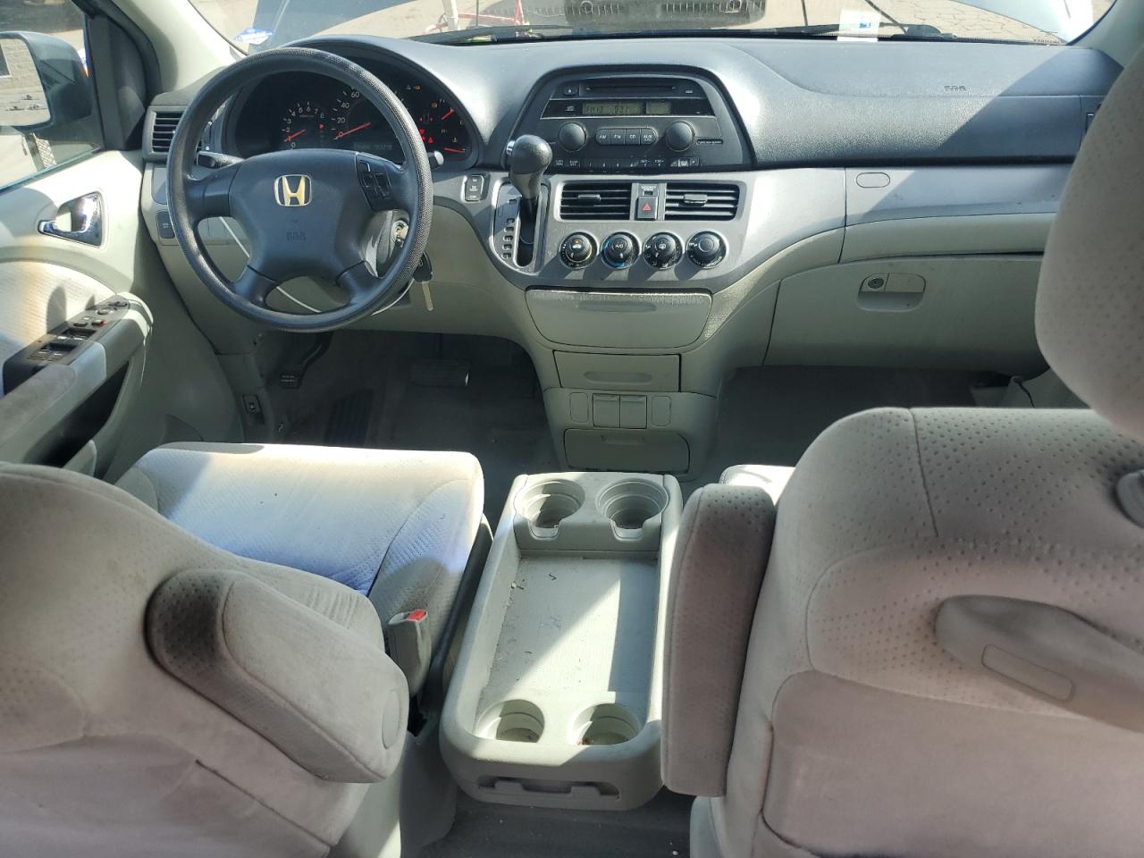 2006 Honda Odyssey Lx VIN: 5FNRL382X6B049240 Lot: 84248595