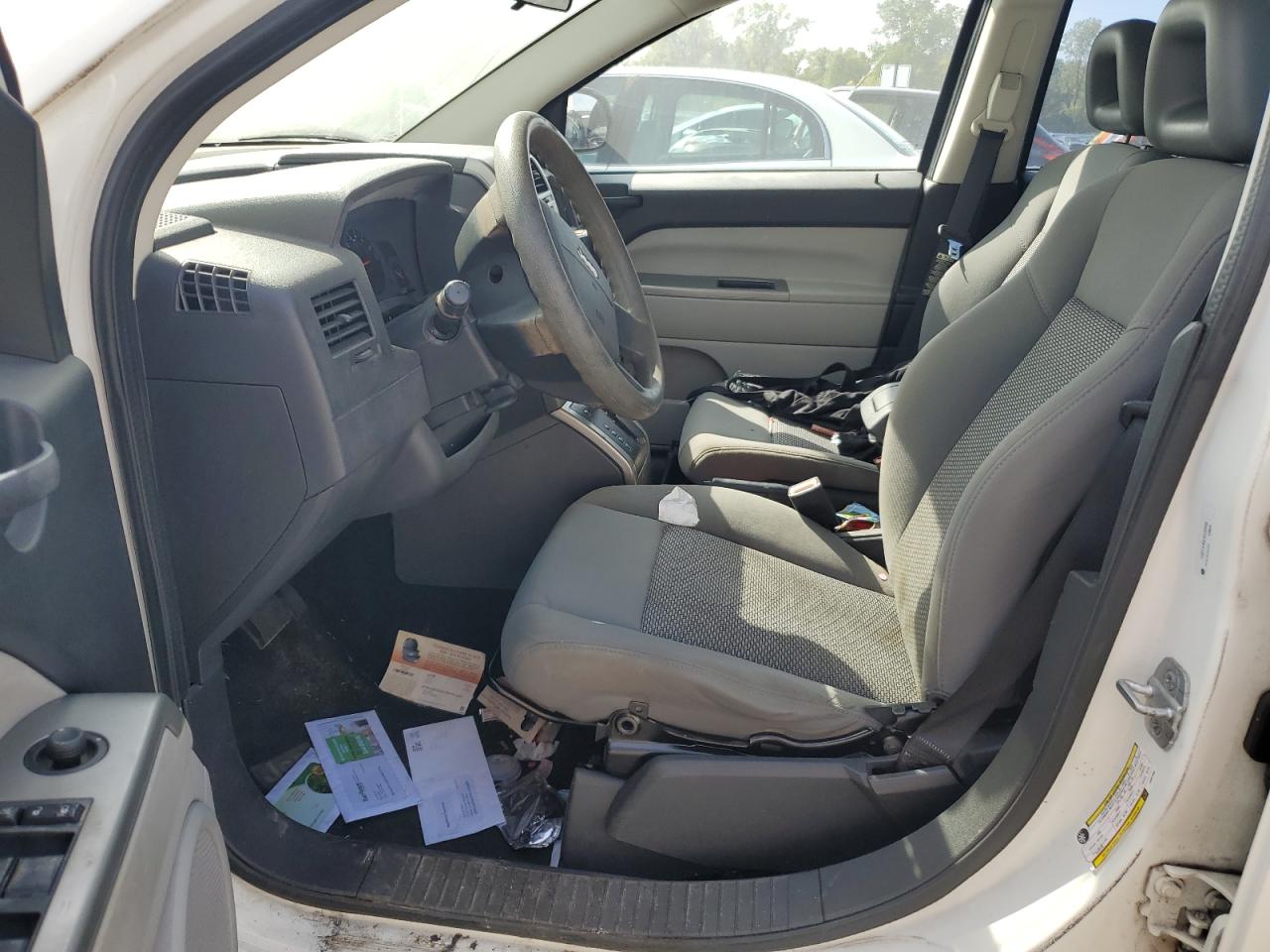 2008 Jeep Compass VIN: 1J8FT47057D237268 Lot: 80384205