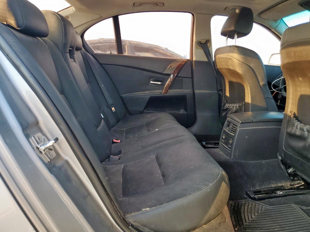 2004 BMW 545 I VIN: WBANB33524B087142 Lot: 71932085