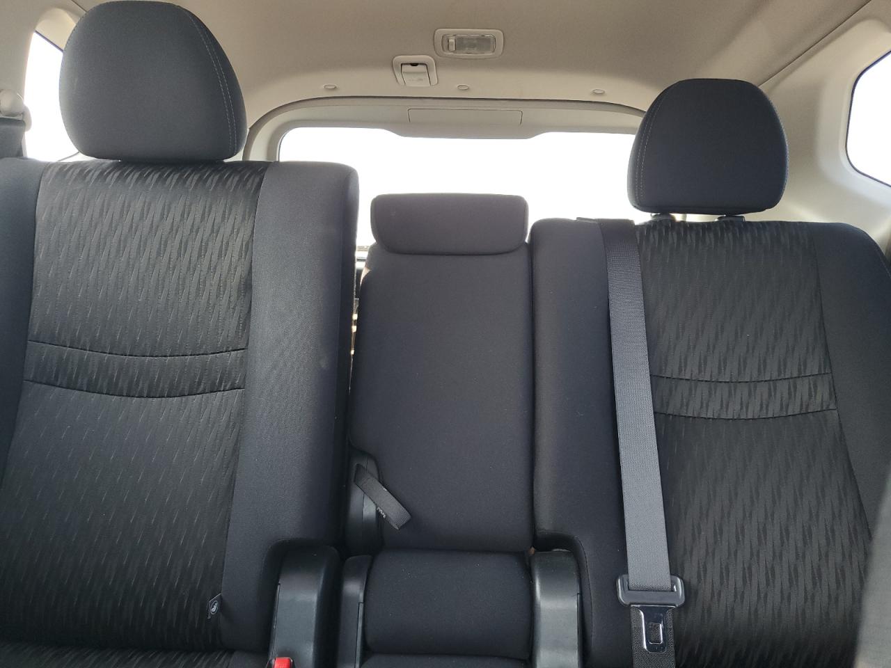 2018 Nissan Rogue S VIN: 5N1AT2MT8JC742797 Lot: 80311635