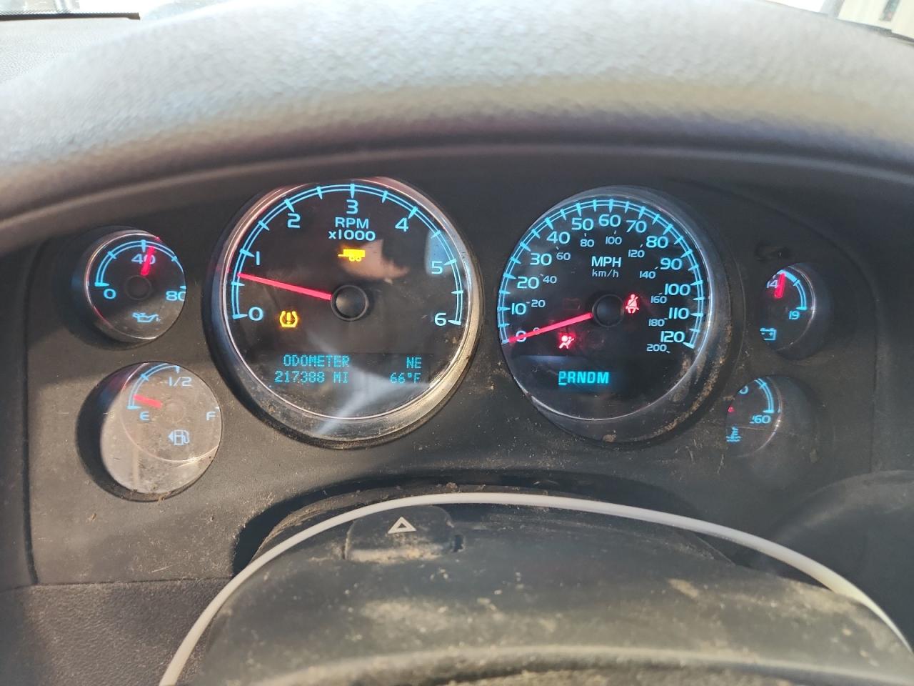 2011 GMC Yukon Xl Denali VIN: 1GKS2MEF0BR128264 Lot: 80880035