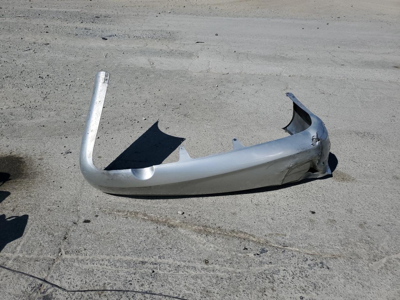 2005 Toyota Camry Le VIN: 4T1BF30K65U599363 Lot: 81202785