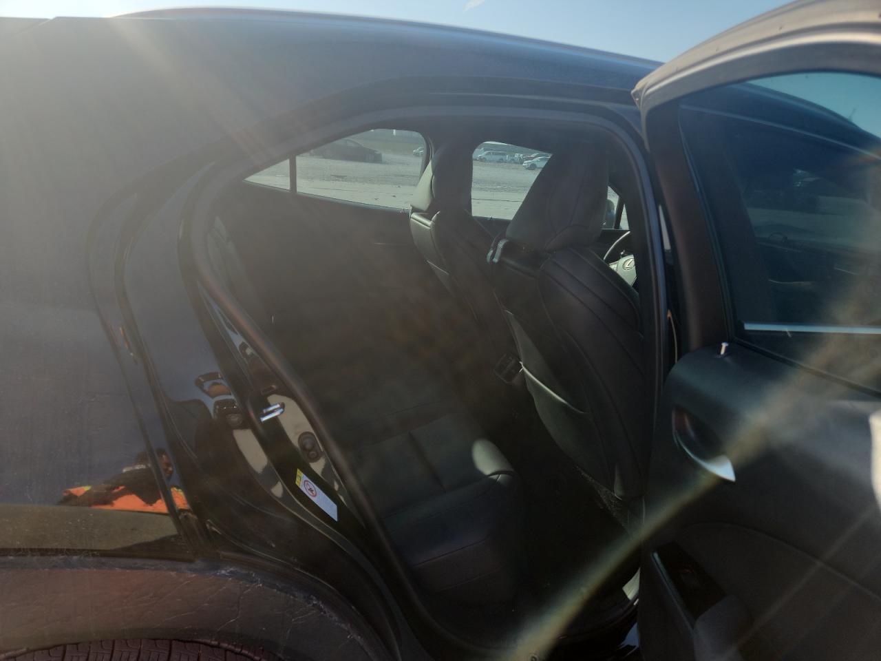 2019 Lexus Ux 200 VIN: JTHY3JBH6K2008659 Lot: 81115685