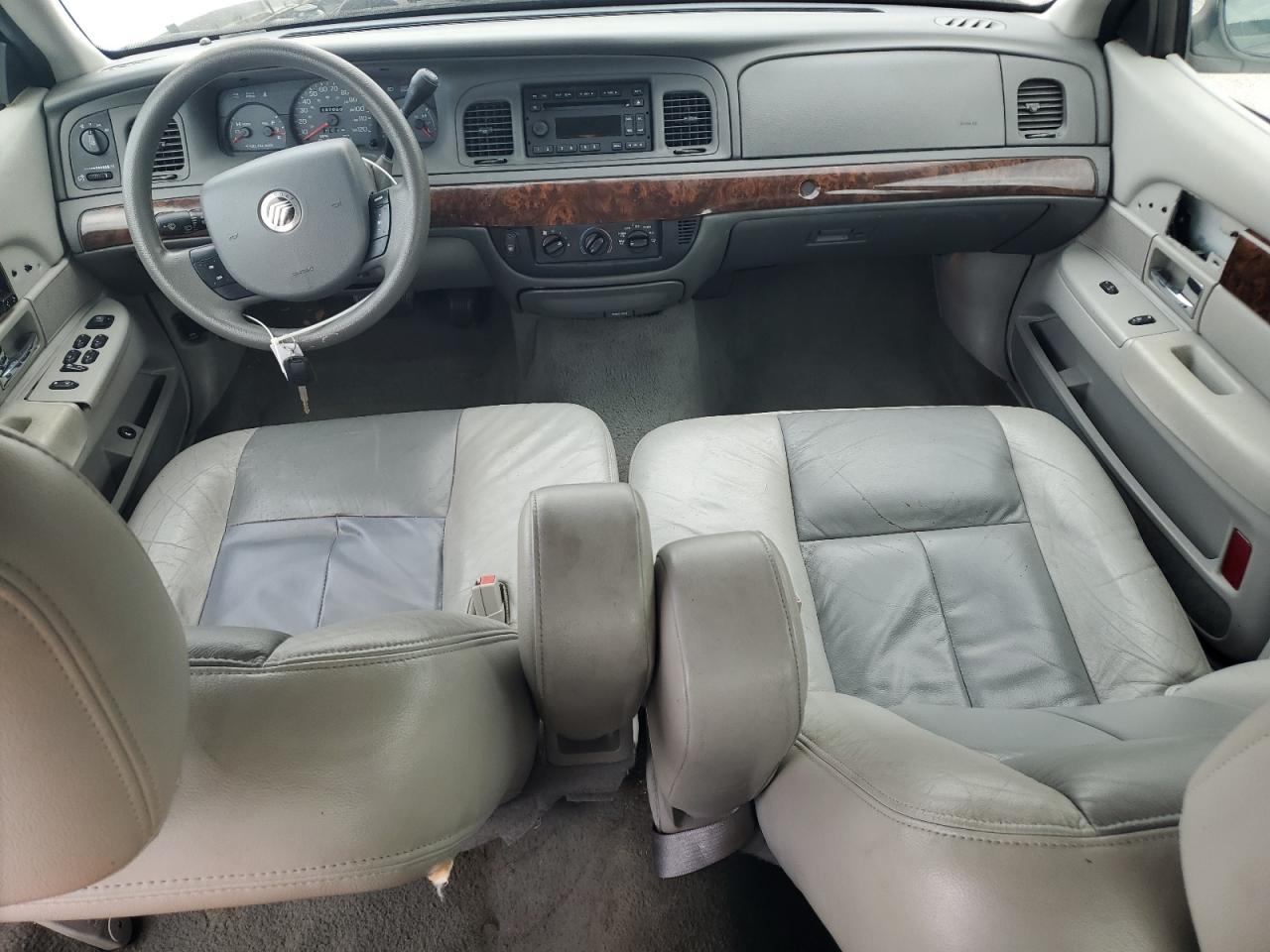 2005 Mercury Grand Marquis Gs VIN: 2MEFM74WX5X664125 Lot: 81063865