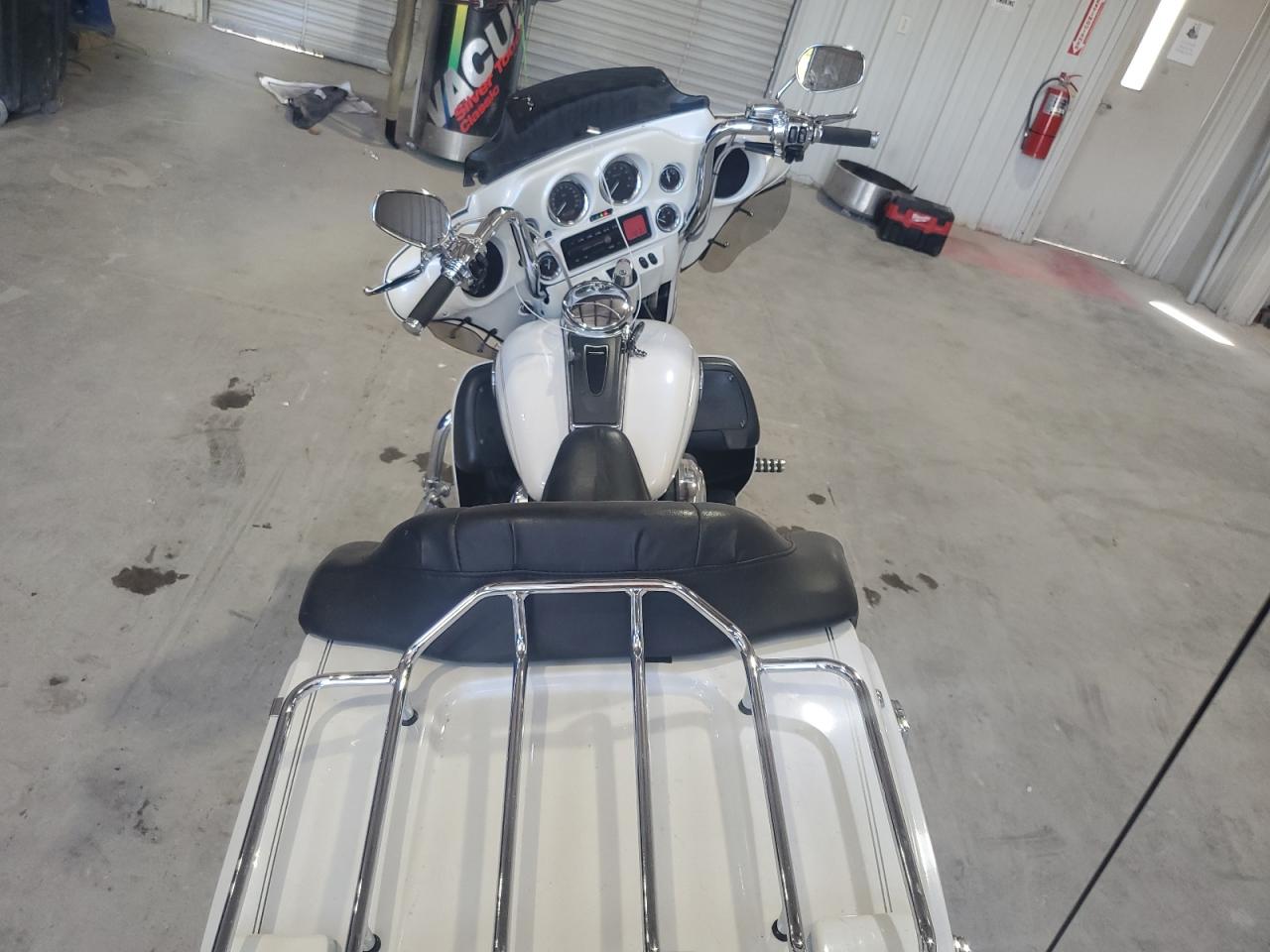 2004 Harley-Davidson Flhtcui VIN: 1HD1FCW144Y629433 Lot: 71961175