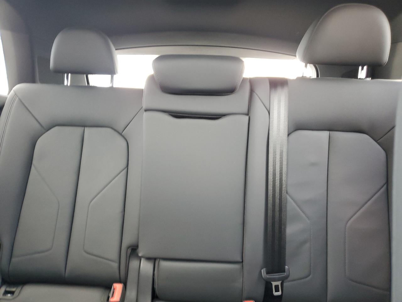 2020 Audi Q3 Premium Plus VIN: WA1BECF31L1112683 Lot: 83958755