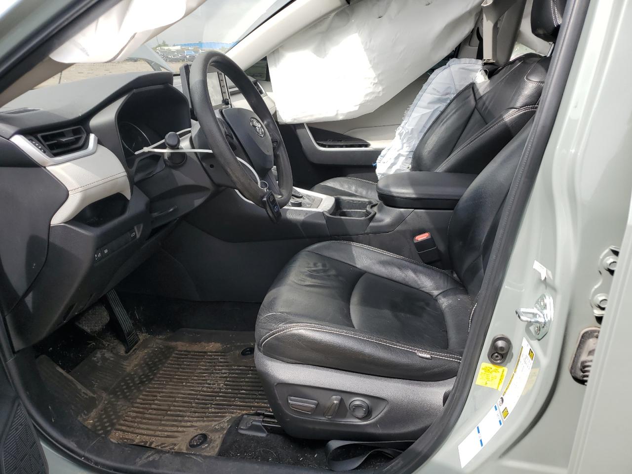 2021 Toyota Rav4 Xle VIN: 4T3RWRFV4MU045859 Lot: 80036655