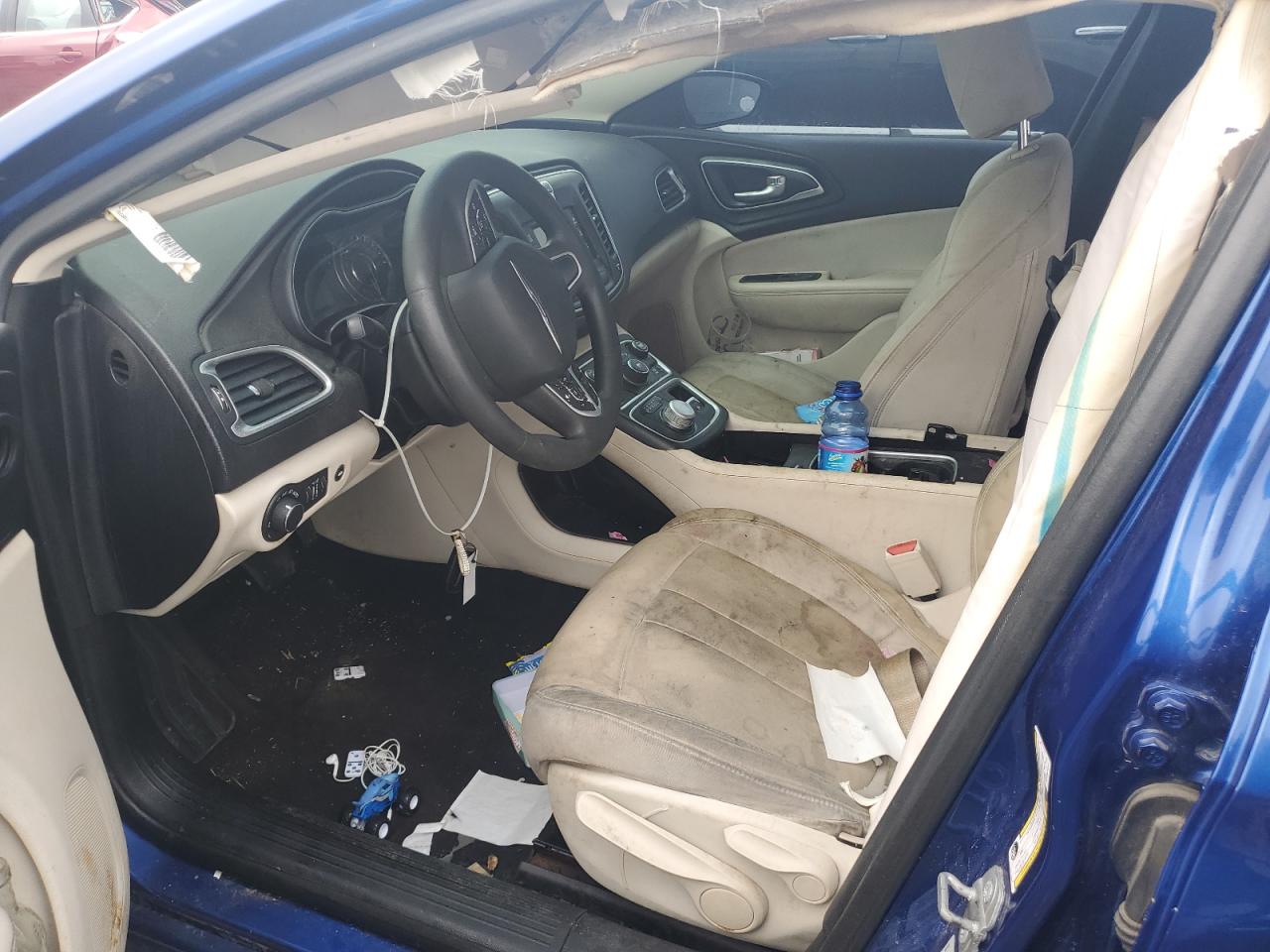 2015 Chrysler 200 Limited VIN: 1C3CCCABXFN563112 Lot: 81776025