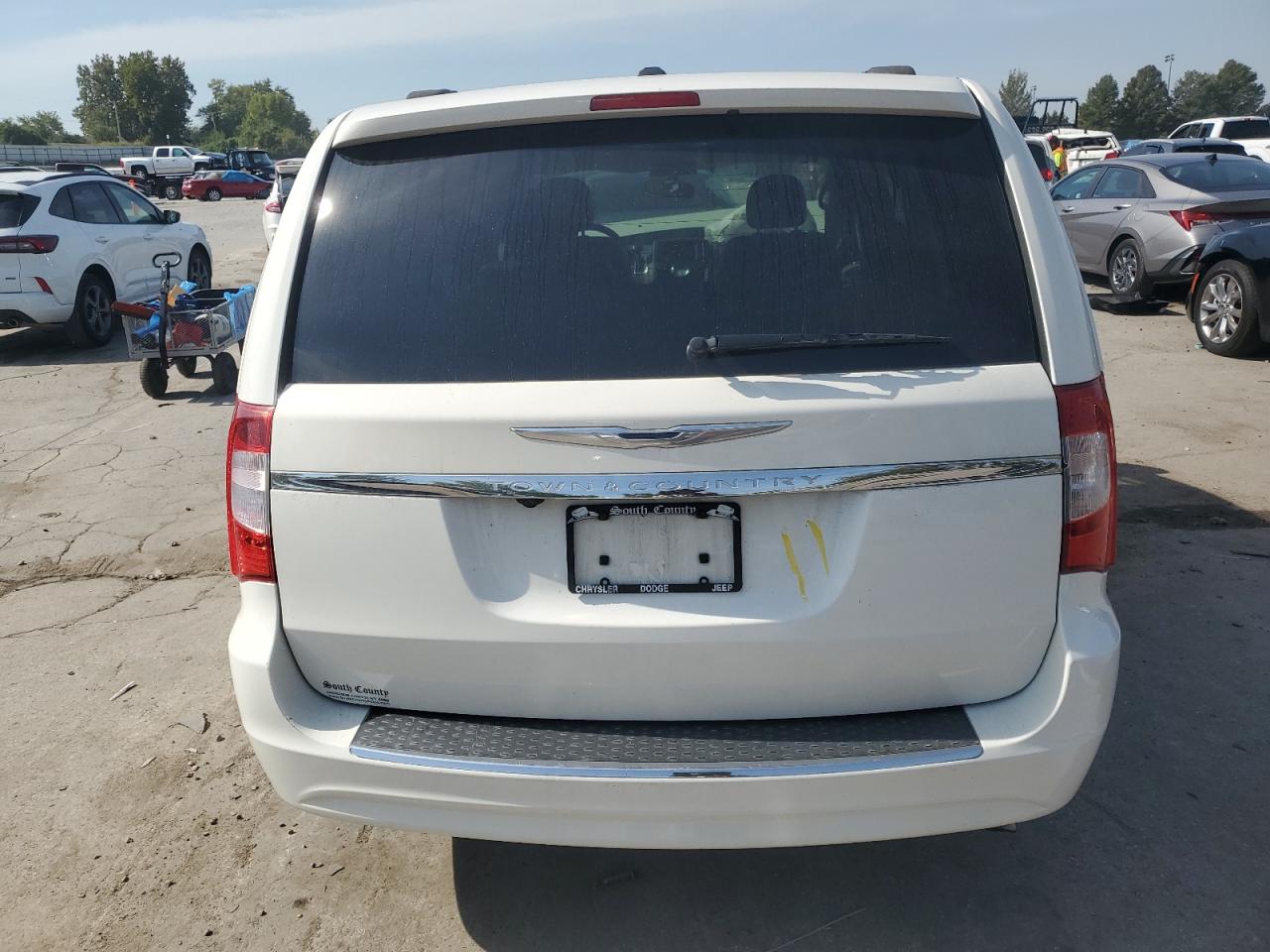 2013 Chrysler Town & Country Touring VIN: 2C4RC1BG2DR517603 Lot: 84576985