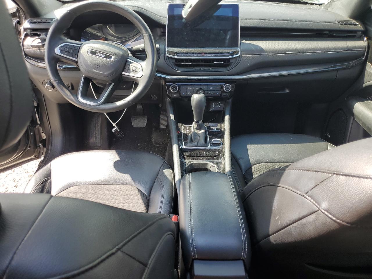 2022 Jeep Compass Latitude VIN: 3C4NJDBB5NT182247 Lot: 82091165