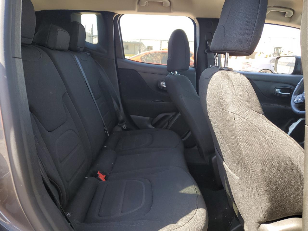 2019 Jeep Renegade Latitude VIN: ZACNJBBB3KPK63297 Lot: 84743945