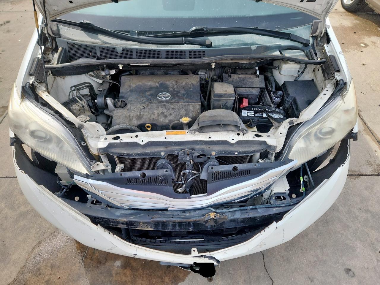 2012 Toyota Sienna Xle VIN: 5TDYK3DC7CS229506 Lot: 81596045