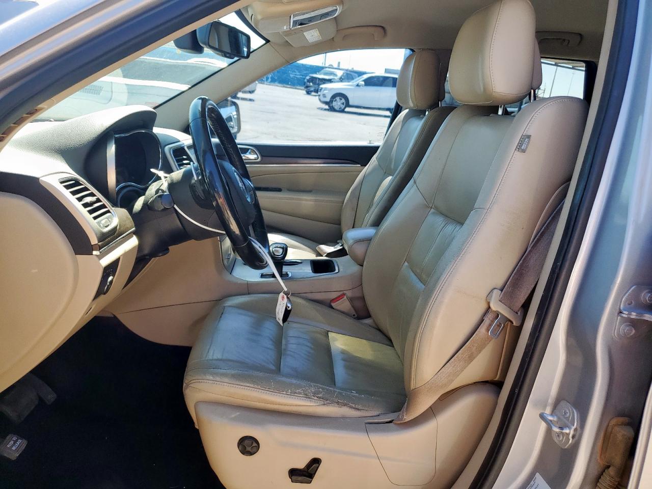 2015 Jeep Grand Cherokee Limited VIN: 1C4RJEBG4FC815885 Lot: 81056795