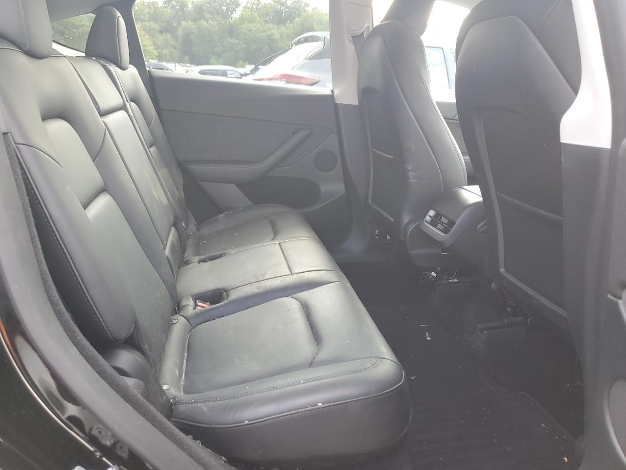 2023 Tesla Model Y VIN: 7SAYGDEE0PF850025 Lot: 71842955