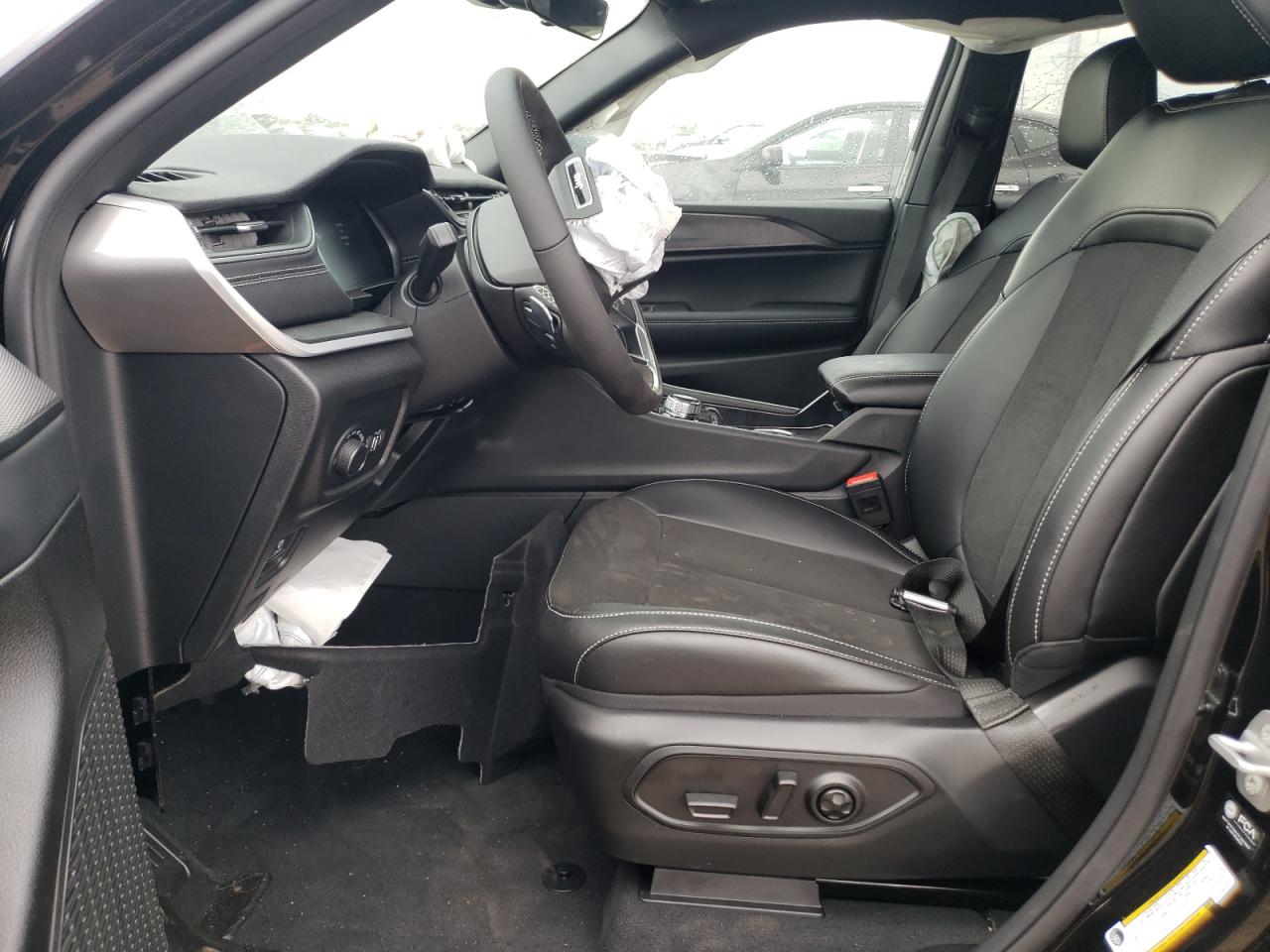 2025 Jeep Grand Cherokee L Laredo VIN: 1C4RJKAGXS8707011 Lot: 70891125