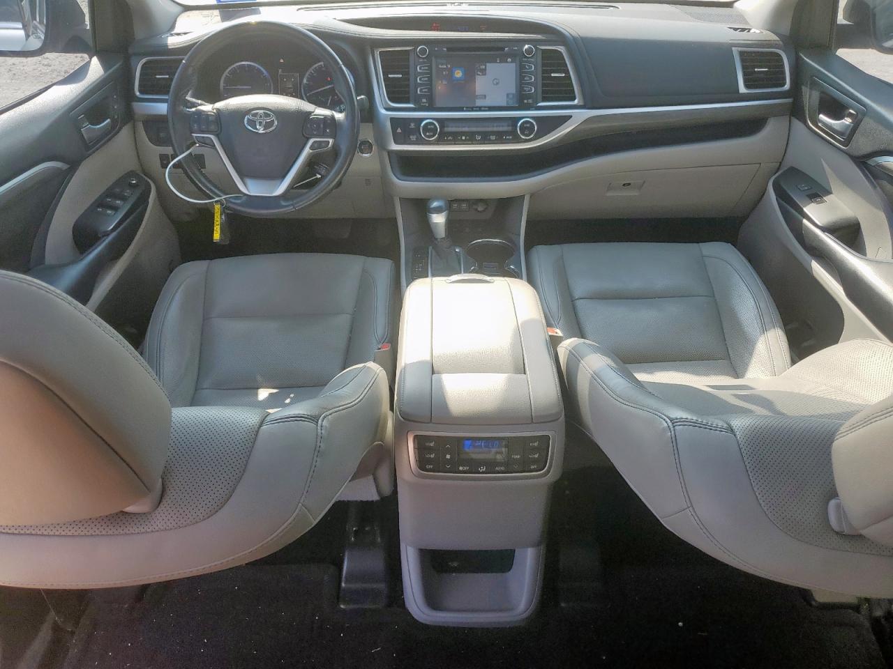 2018 Toyota Highlander Limited VIN: 5TDDZRFH2JS885518 Lot: 80203835