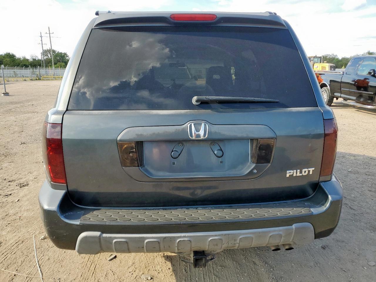 2003 Honda Pilot Exl VIN: 2HKYF18713H545852 Lot: 84614205