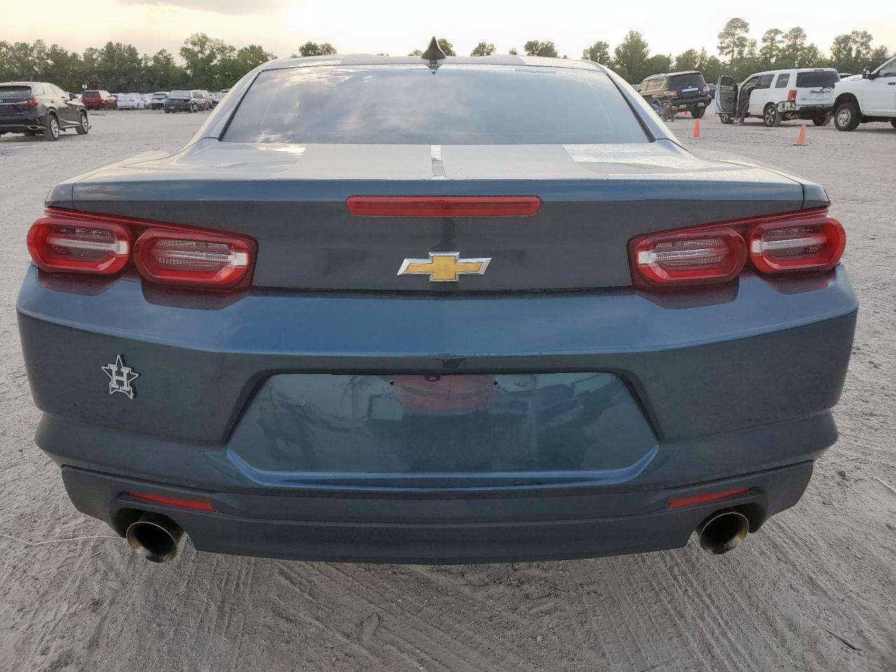 2023 Chevrolet Camaro Ls VIN: 1G1FB1RX5P0109888 Lot: 81085855