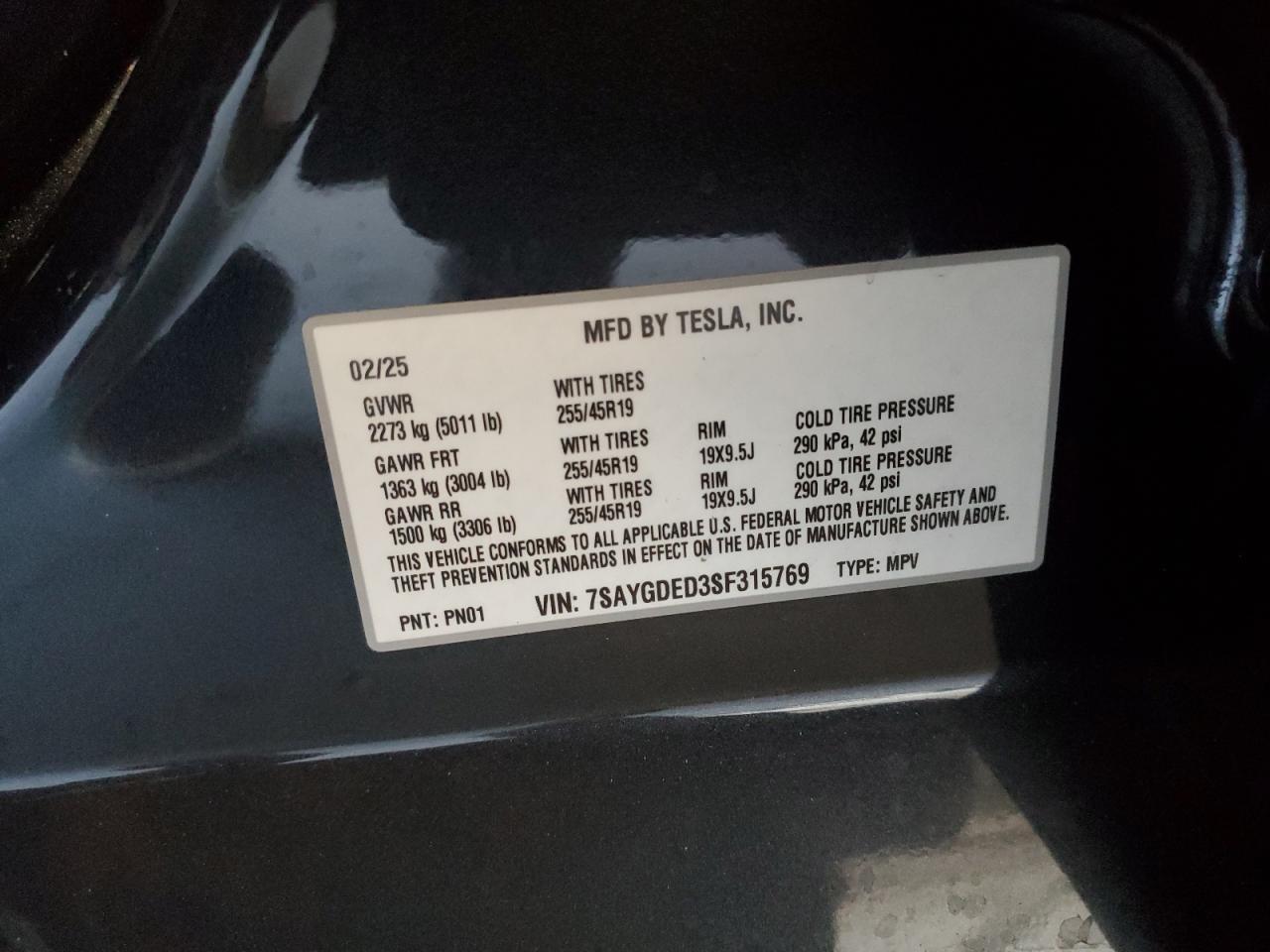 2025 Tesla Model Y VIN: 7SAYGDED3SF315769 Lot: 80666295