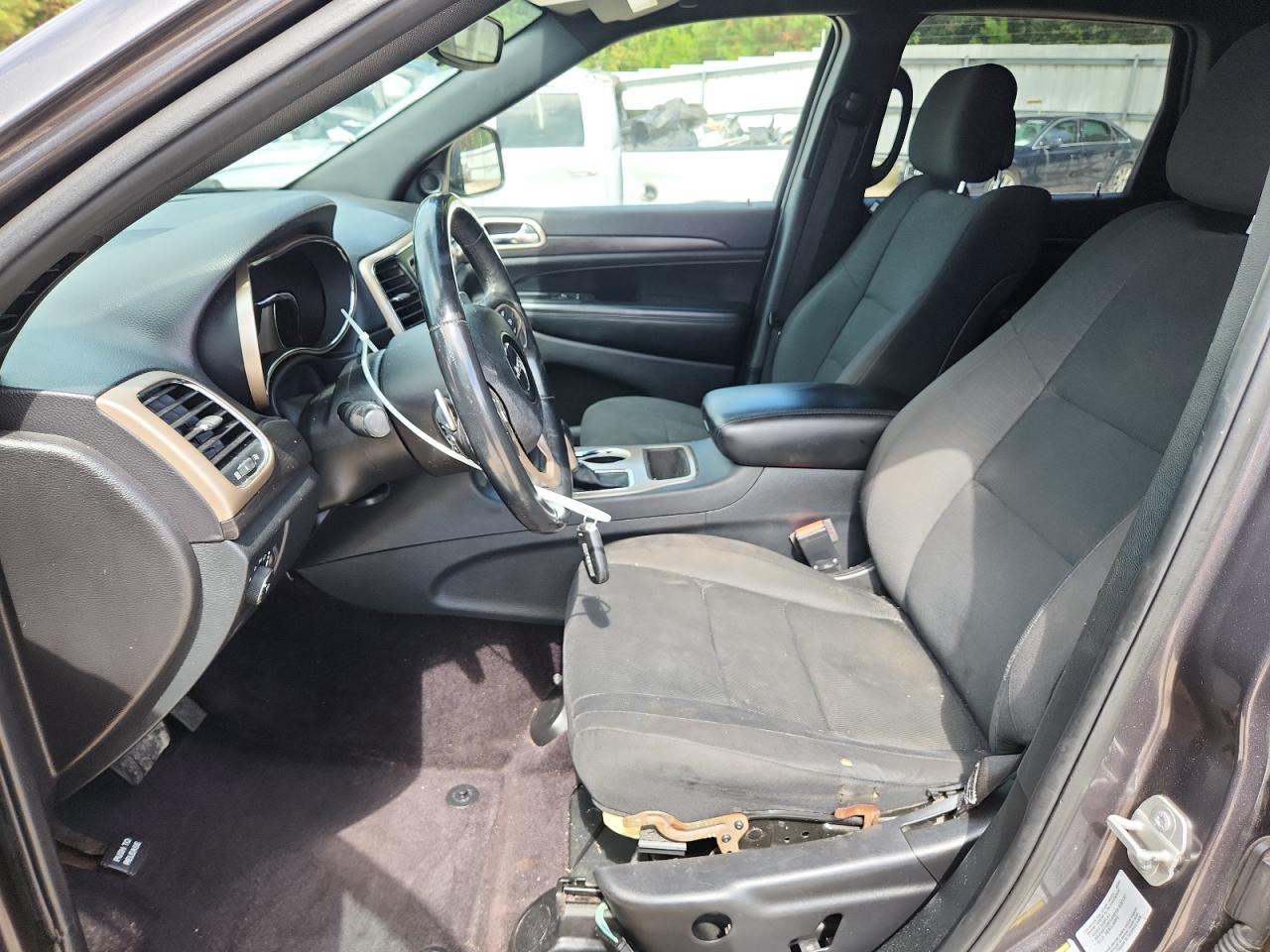 2017 Jeep Grand Cherokee Laredo VIN: 1C4RJEAG0HC618720 Lot: 83794495