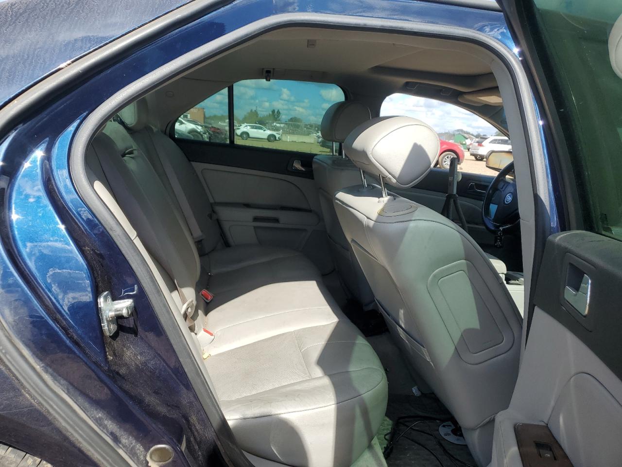 2005 Cadillac Sts VIN: 1G6DC67A550194870 Lot: 81790545