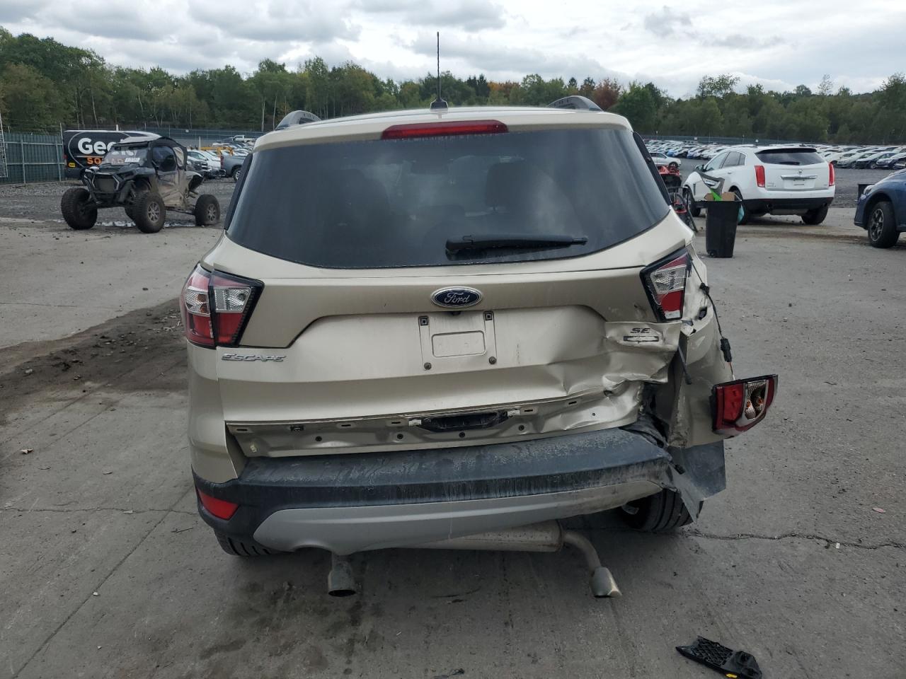2017 Ford Escape Se VIN: 1FMCU9GD0HUD81217 Lot: 83863575