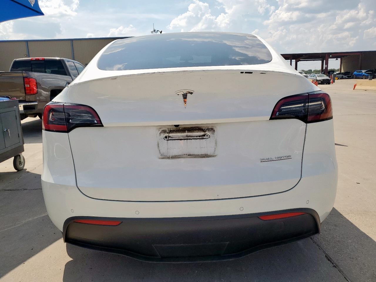 2022 Tesla Model Y VIN: 7SAYGDEF6NF536532 Lot: 80821345