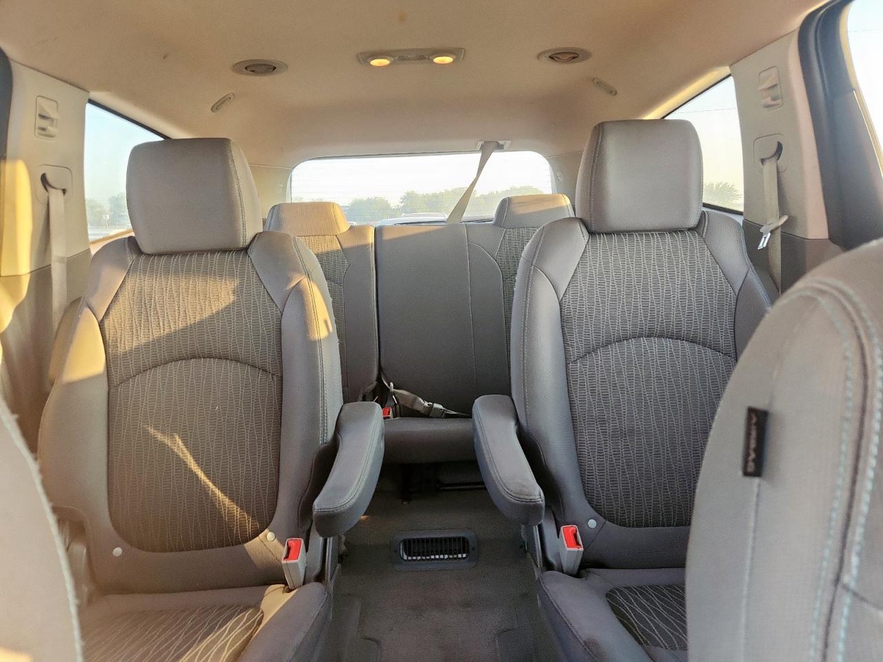 2015 Chevrolet Traverse Lt VIN: 1GNKRGKD1FJ311972 Lot: 82023105