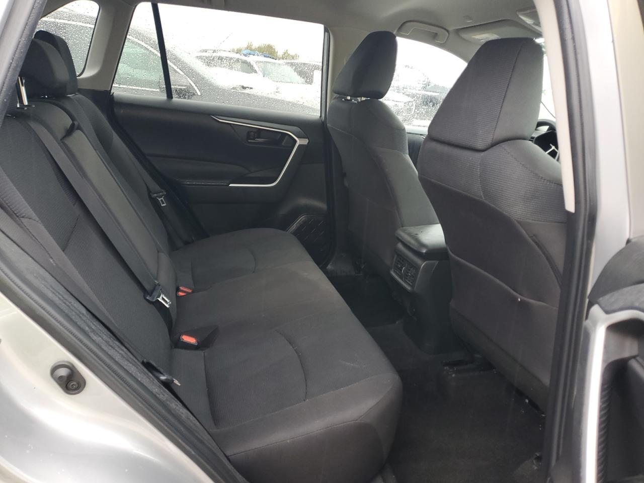 2024 Toyota Rav4 Le VIN: 2T3F1RFVXRW425197 Lot: 84769735