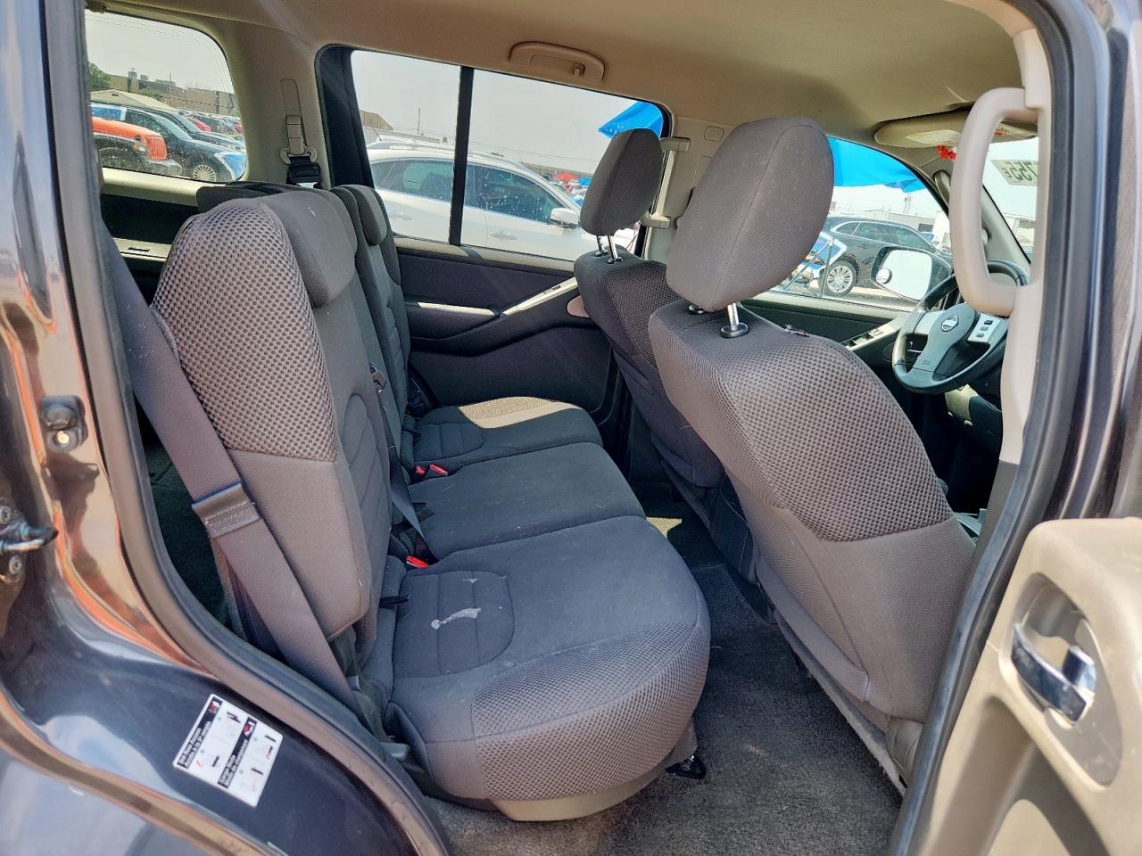 2011 Nissan Pathfinder S VIN: 5N1AR1NN6BC633927 Lot: 71745755