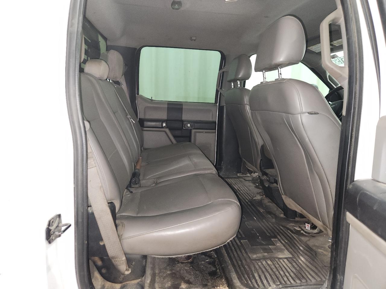 2018 Ford F250 Super Duty VIN: 1FT7W2B61JED00256 Lot: 71802515