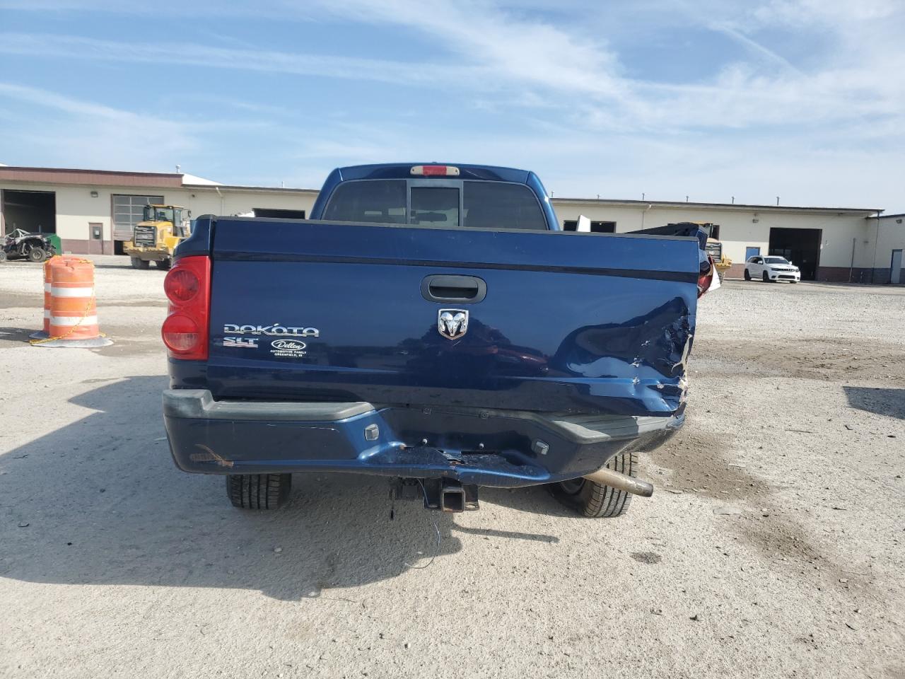 2007 Dodge Dakota Slt VIN: 1D7HW42K27S113332 Lot: 71510905