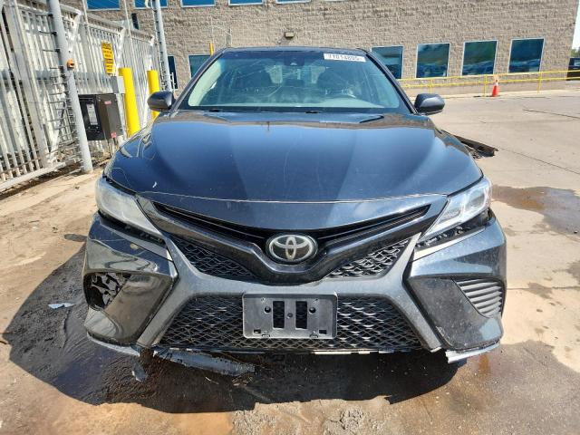 TOYOTA CAMRY 2018 Czarny
