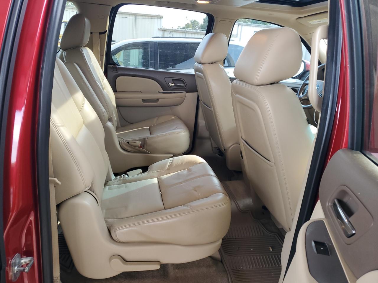 2013 Chevrolet Suburban C1500 Lt VIN: 1GNSCJE09DR122234 Lot: 81731335