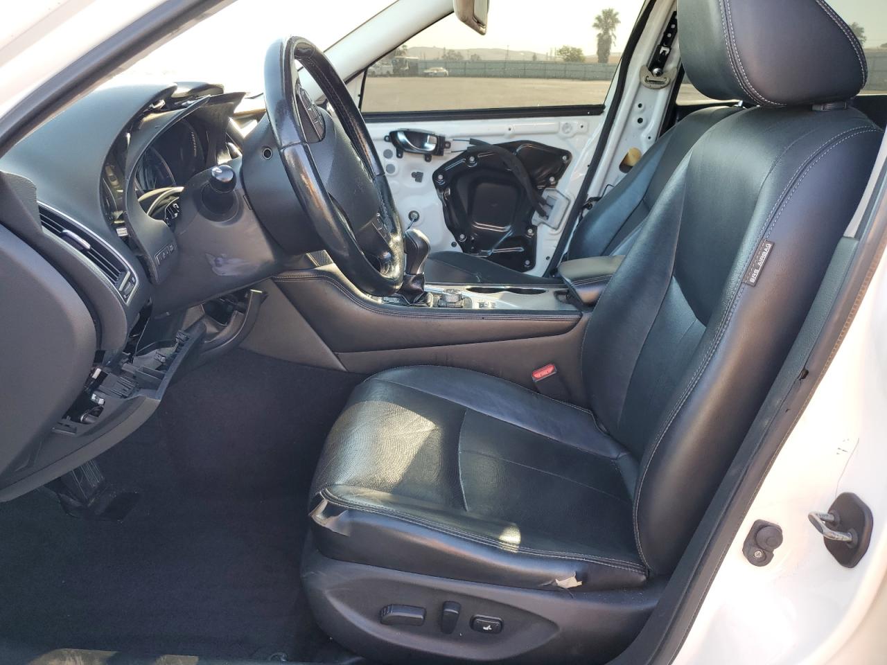 2015 Infiniti Q50 Base VIN: JN1BV7AP7FM354441 Lot: 81762265