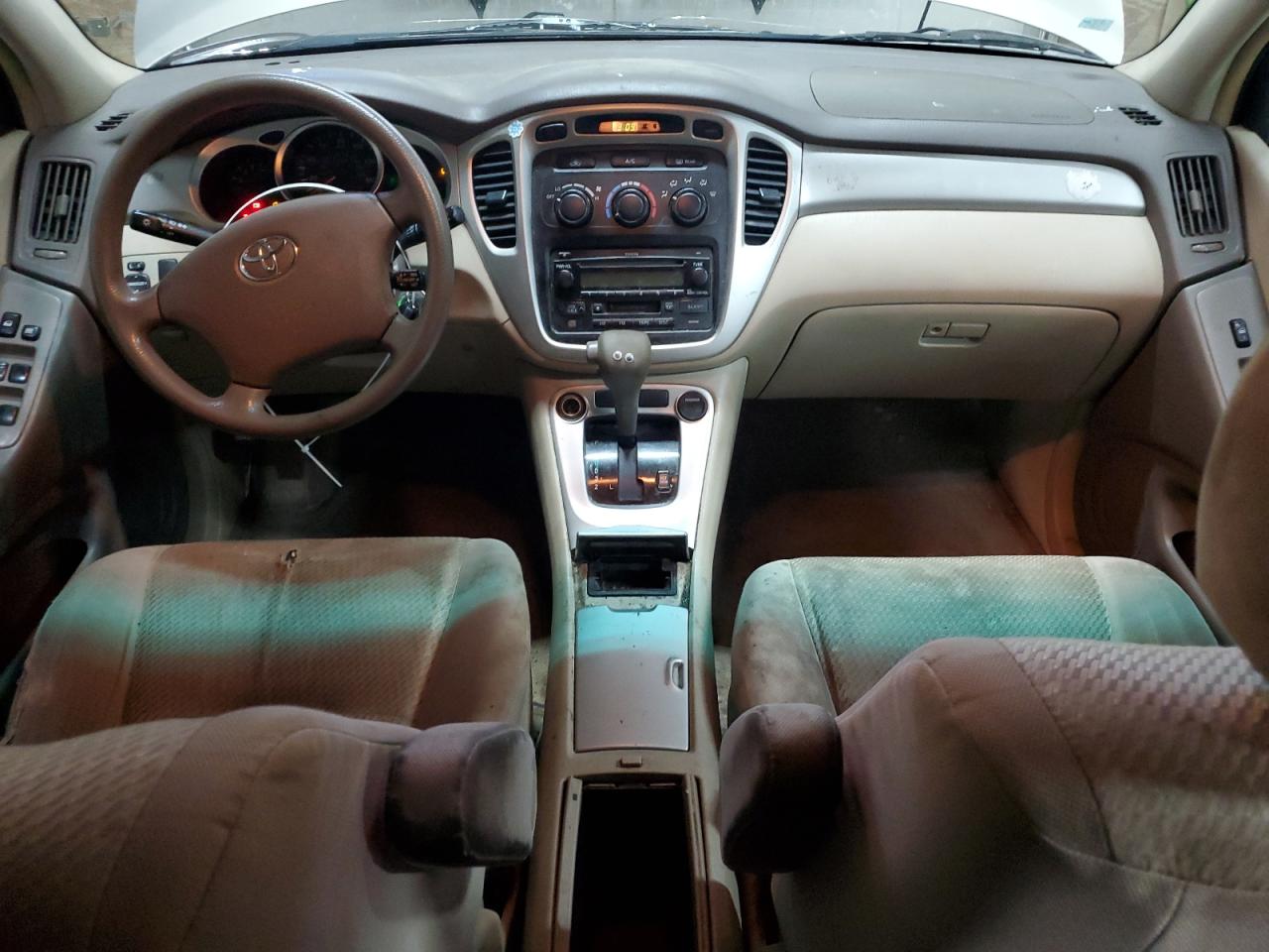 2004 Toyota Highlander VIN: JTEEP21A540027135 Lot: 82113265